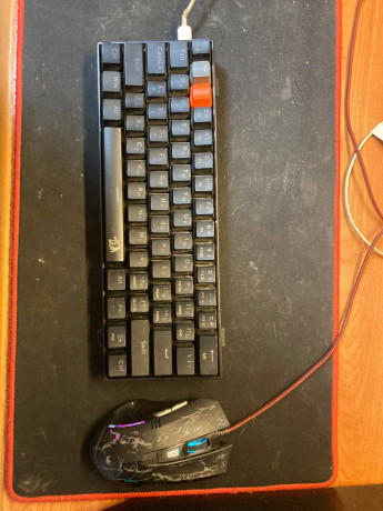 pk-dlia-raboty-i-multimedia-stabilnaia-sborka-na-servernom-processore-big-4