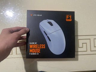 prodaiu-igrovuiu-mys-atk-f1-ultimate-v2