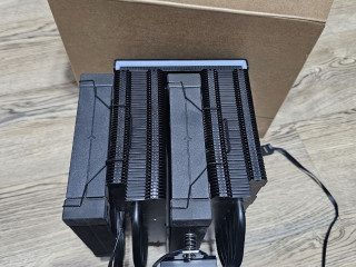 basennyi-kuler-dlia-processora-deepcool-ak620-digital-se-s-dvumia-kulerami