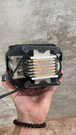 rebiat-podskazite-pocem-mozno-prodat-takoi-kuler-na-700-tdp-edinstvennyi-minus-eto-to-cto-pod-neg-big-2