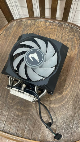 rebiat-podskazite-pocem-mozno-prodat-takoi-kuler-na-700-tdp-edinstvennyi-minus-eto-to-cto-pod-neg-big-0