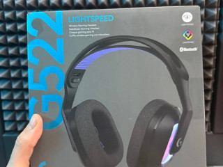 nausniki-logitech-g522-lightspeed-novye