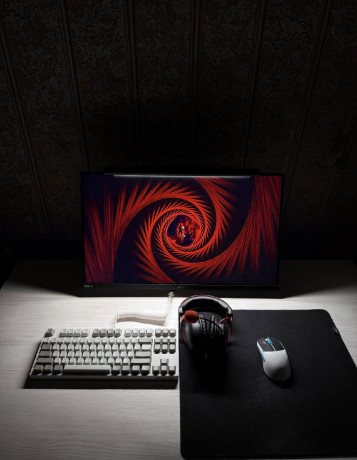 prodam-igrovoi-personalnyi-kompiuter-polnyi-setap-krome-nausnikov-i-myski-big-0