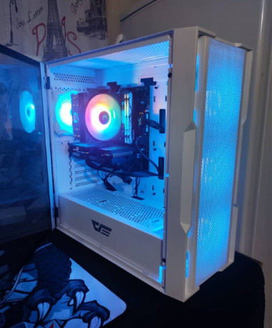 prodam-igrovoi-personalnyi-kompiuter-polnyi-setap-krome-nausnikov-i-myski-big-1