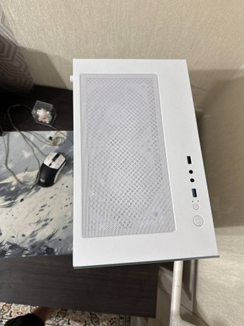 prodam-sistemnyi-korpus-xtreon-aqua-white-big-3