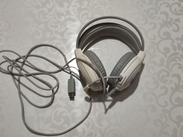 prodam-nausnik-a4tech-big-0