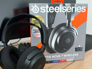 prodam-nausniki-steelseries-arctis-nova-7-wireless-gen-2-v-idealnom-sostoianii-pokupal-v-uk
