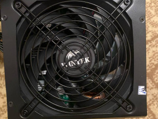 blok-pitaniia-wintek-wt-800-m