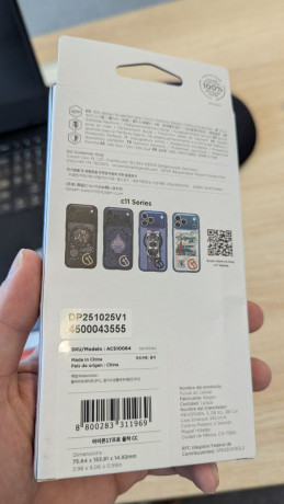 prozracnyi-ne-temneiushhii-koreiskii-cexol-ultra-hybrid-dlia-iphone-17-pro-ot-spigen-zakazal-po-osibke-big-1