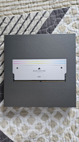 ddr5-corsair-dominator-titanium-white-6000-mhz-cl30-big-0