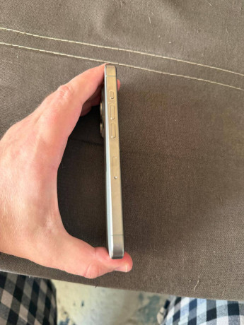 vse-dobrogo-vremeni-sutok-obmeniaiu-iphone-15-pro-128-gb-v-otlicnom-sostoianii-polnyi-komplekt-snur-big-2