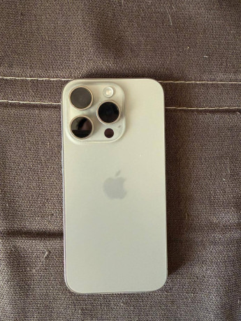 vse-dobrogo-vremeni-sutok-obmeniaiu-iphone-15-pro-128-gb-v-otlicnom-sostoianii-polnyi-komplekt-snur-big-0