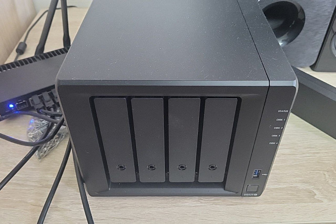 synology-ds425-big-0
