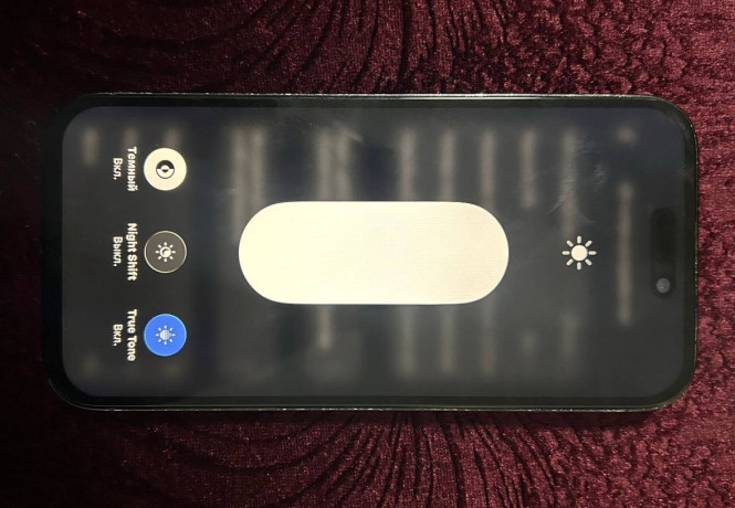 aifon-14-pro-za-220k-menialsia-akb-i-displei-tru-ton-est-feisa-netu-big-2