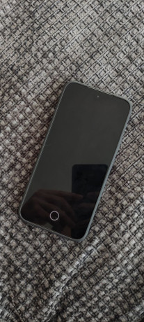 obmeniaiu-soversenno-novyi-xiaomi-15t-pro-na-xiaomi-15-ili-cto-nibud-eshhe-predlagaite-big-2