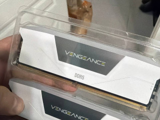 prodam-libo-obmen-na-procy-i7-ili-i9-lga1700-soket