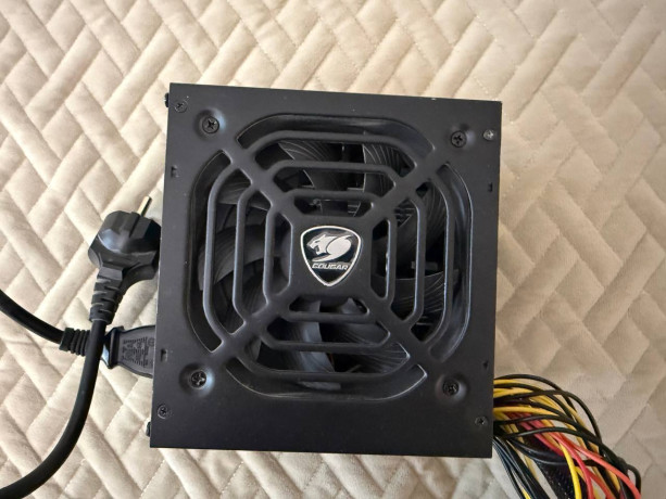 prodam-blok-pitaniia-cougar-vtc600w-big-2