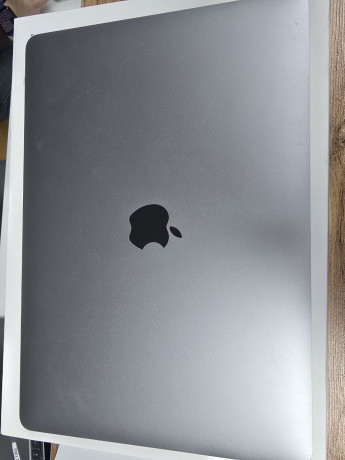 macbook-pro-m1-big-1