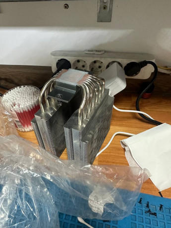 prodam-basniu-prakticeski-novaia-17000-pisat-v-ls-gorod-almata-big-1