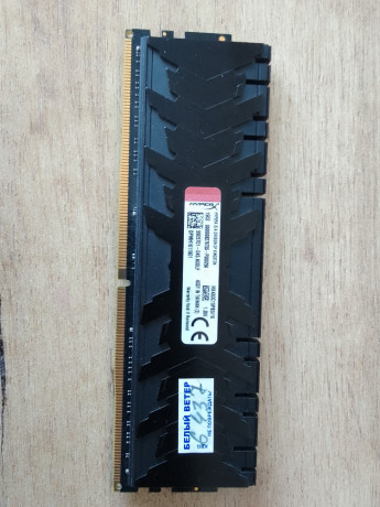 prodam-plasku-pamiati-ddr4-big-1