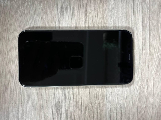 iphone-11-v-xorosem-sostoianii-64gb-emkost-akkumuliatora-79-truton-feis-vse-est-big-1