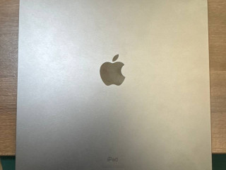 prodaiu-ipad-pro-129-5-e-pokolenie-cip-m1-128-gb-est-zashhitnoe-steklo-na-displee