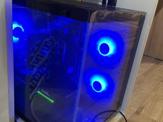 prodam-processor-v-podarok-klava-myska-kovrik-v-ispolzovanii-2-mesiaca-pocti-novyi