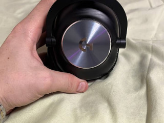 prodam-besprovodnye-nausniki-lodzitek