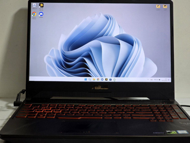 prodam-noutbuk-v-xorosem-sostoianii-asus-tuf-gaming-fx505ge-big-0