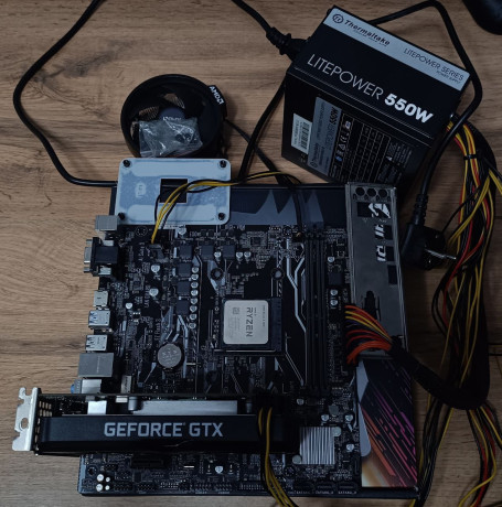 komplekt-dlia-sborki-pk-bez-korpusa-bez-ozu-i-bez-nakopitelei-big-0