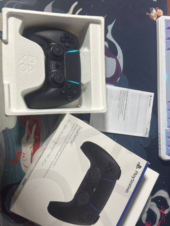 prodam-dzoistik-ps5-v-xorosem-sostoianii-igral-nemnogo-stiki-v-ideale-cena-21000-symkent-prod-big-2