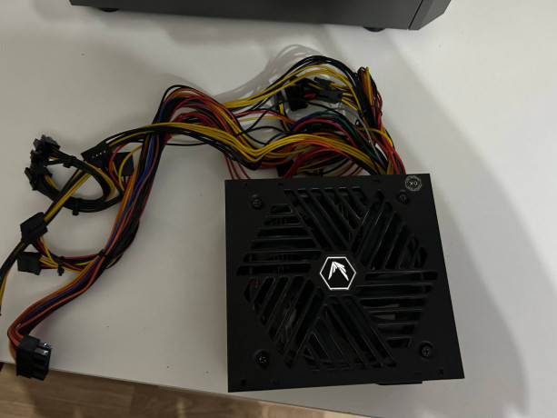 blok-pitanie-700-vat-12000-tenge-gorod-almaty-big-1