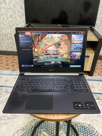 prodam-noutbuk-acer-aspire-7-a715-75g-v-xorosem-sostoianii-big-0