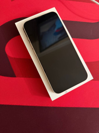 iphone-14-256-gb-belyi-otlicnoe-sostoianie-big-1