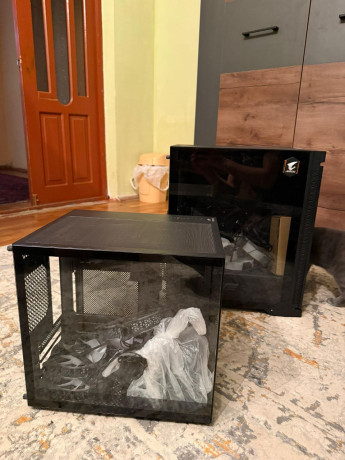 prodaiu-korpusa-darkflash-dk361-i-wintek-cube-b900-v-xorosem-sostoianii-ispolzovalis-okolo-mesiaca-big-2