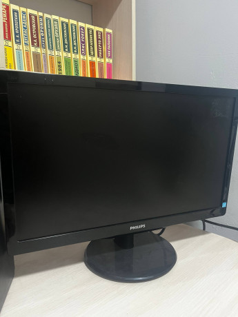 monitor-i-kompiuter-big-1