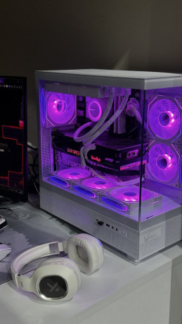 prodam-igrovoi-kompiuter-v-idealnom-daze-novom-sostoianii-pocti-vse-komplektuiushhie-na-garantii-big-0