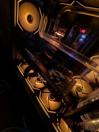 keis-lian-li-od11-evo-xl-big-1