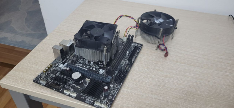 prodam-materinskuiu-platu-na-lga-1151-6-7-pokolenie-sostaianie-ne-znaiu-astana-cena5k-tg-big-0