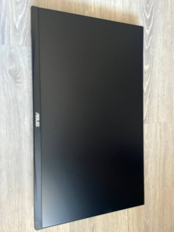 prodaetsia-igrovoi-monitor-asus-vg27aq5a-big-1