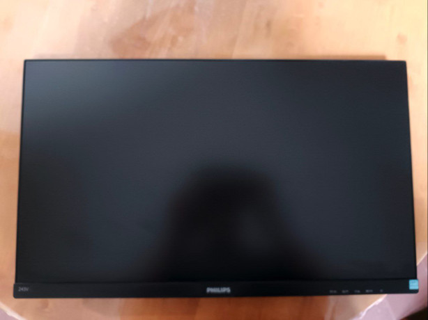 monitor-philips-238-ips-full-hd-bezramocnyi-vesa-big-1