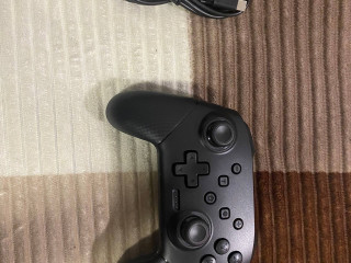 podkliucenie-po-bliutus-i-po-provoduon-idet-vmeste-s-kontrollerom-v-korobke