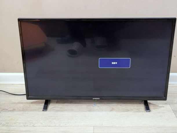 lezit-bez-dela-ispolzovalsia-na-avto-servise-kak-monitor-pulta-netu-esli-komp-podcepit-ili-prist-big-0