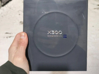 dobryi-vecer-vivo-x300-16512gb-cernyi-na-garantii-zapecatannyi