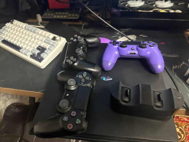 prodam-ps-4-pro-big-2