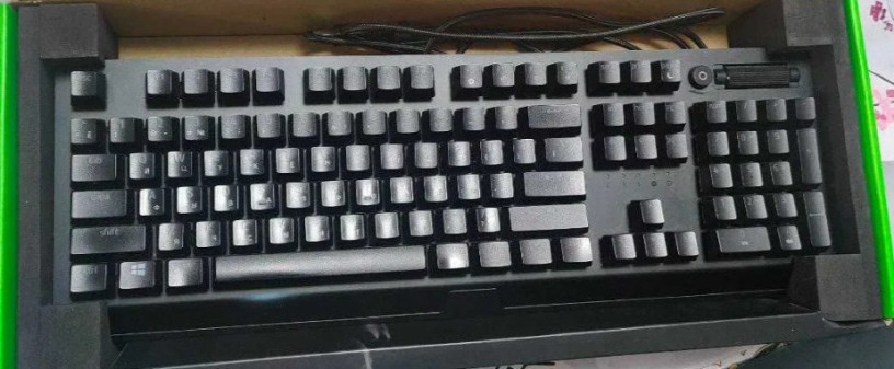 igrovaia-klaviatura-razer-blackwidow-v3-black-usb-green-switch-polnostiu-ispravna-vse-rabotaet-id-big-0