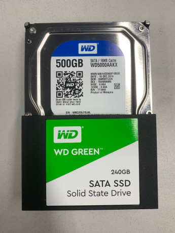 prodam-odnim-lotom-ssd-25-240gb-i-hdd-35-500gb-ot-firmy-western-digital-big-0