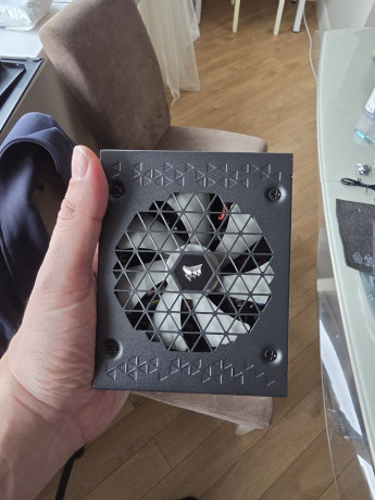 prodaiu-svezaisuiu-mini-itx-sborku-vse-novoe-sobrano-vcera-big-3