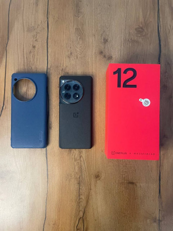 g-almaty-prodaiu-oneplus-12-v-konfiguracii-12256-v-cernom-cvete-v-polnoi-komplektacii-sostoiani-big-1