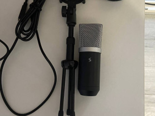 prodam-usb-mikrofon-stagg-sum40-prais-15000-rabotaet-otlicno-ne-ronialsia-defektov-net-v-komplek